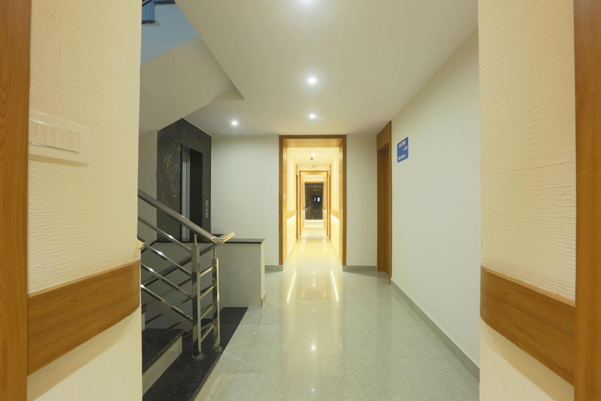 Hotel Sterling Plaza- Bangalore International Airport Dod Jala Exterior foto